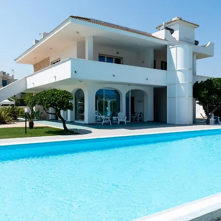 Mar Mar Con Piscina By Wonderful Italy * בארי